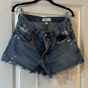 Abercrombie The Boyfriend Short Mid Rise Curve Love